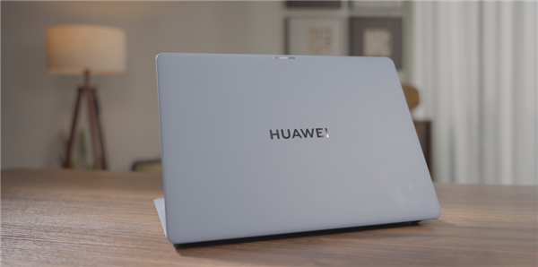 华为这个新产品 活成了微软自己想象中的样子