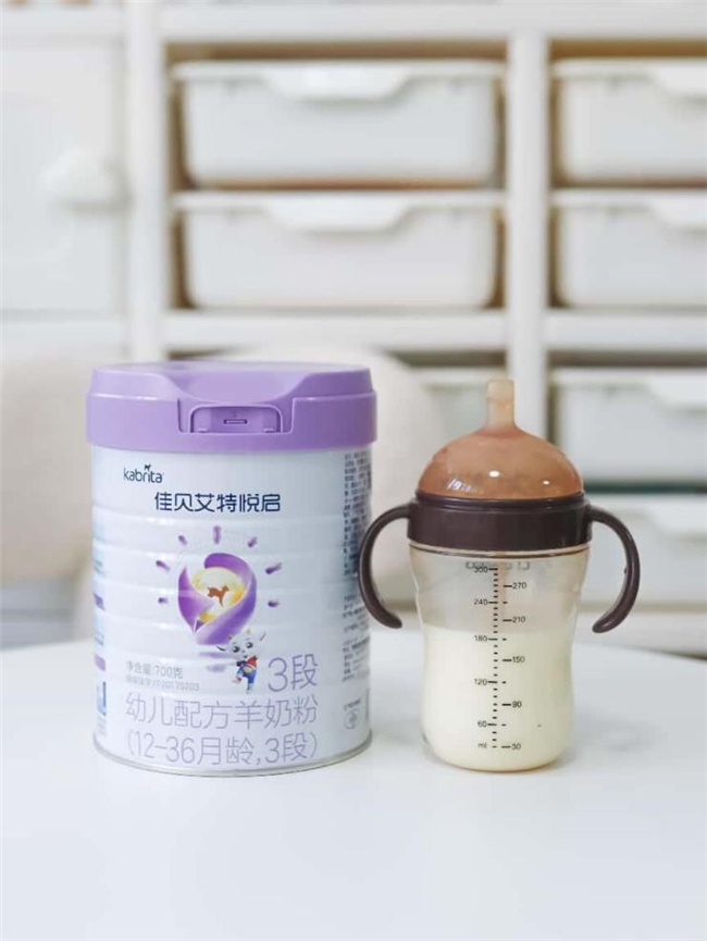 深度解析dha的作用和功效，佳贝艾特悦启羊奶粉成营养优选