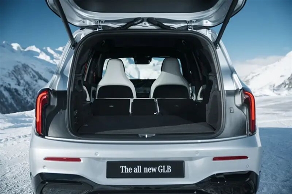 把三叉戟装到大灯里！全新一代奔驰GLB发布： 海外48.6万元起