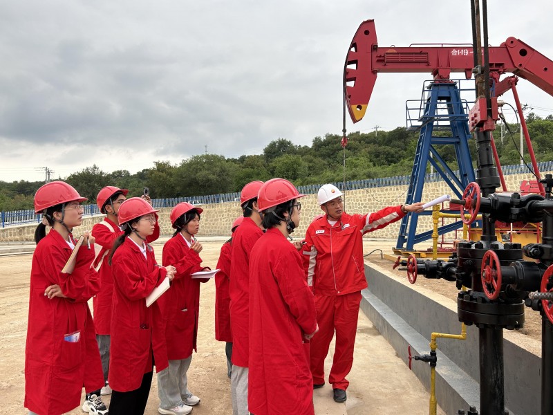 中国石油大学（北京）：研访油海绿意，踏勘生态守望(图8)