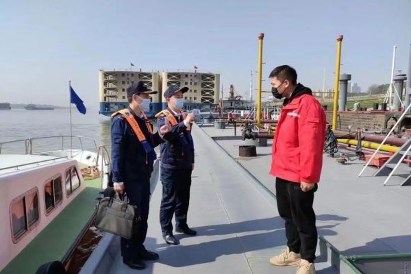 恶劣气况多发频发,海事部门提醒船舶谨慎驾驶 恶劣气况多发频发,海事部门提醒船舶谨慎驾驶