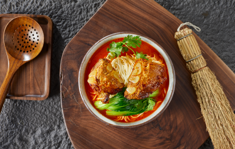 和府捞面将推进中央厨房透明化(图1) 和府捞面将推进中央厨房透明化(图1)