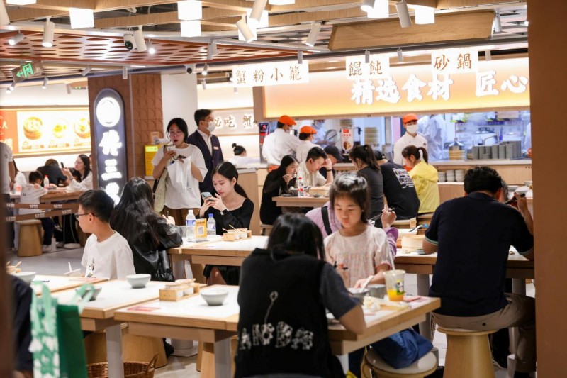 上海悦荟广场焕新升级“恰恰谷” 可持续商业创新，与百年商业街共创消费新生态(图7)